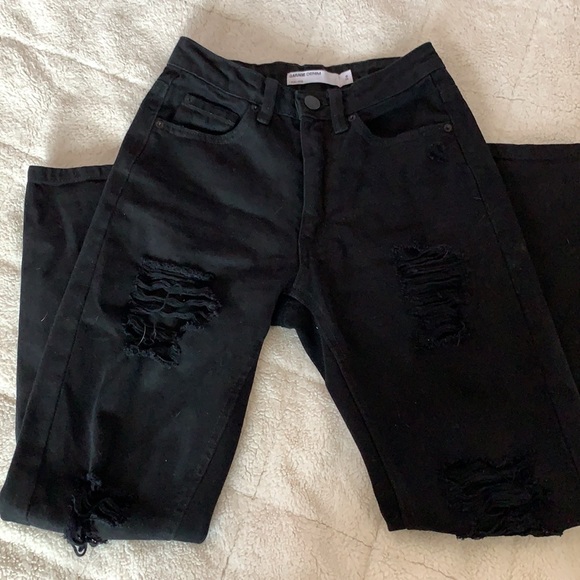 Garage Black Ripped Mom Jeans - Picture 3 of 3